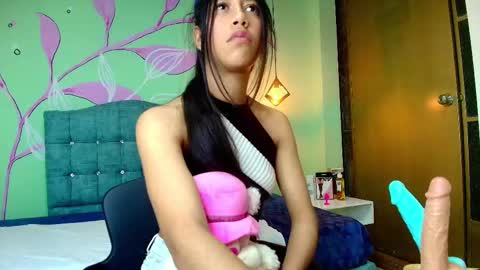 C O N N I E online show from 24, 2, 2025