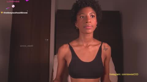   independent model online show from 21, 9, 2025