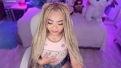 Snapshot of conny_curly chatting on 27, 1, 2025 Conny online show from 27, 1, 2025