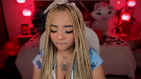 Snapshot of conny_curly chatting on 7, 2, 2025 Conny online show from 7, 2, 2025