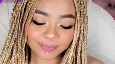 Snapshot of conny_curly chatting on 6, 3, 2025 Conny online show from 6, 3, 2025