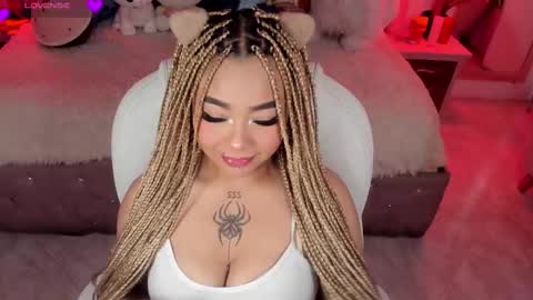 Snapshot of conny_curly chatting on 9, 3, 2025 Conny online show from 9, 3, 2025