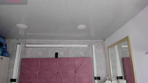 Snapshot of conny_curly chatting on 18, 11, 2025 Conny online show from 18, 11, 2025