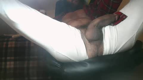 Snapshot of constructorcock chatting on 1, 1, 2025 bearded hairy pits big brown cock online show from 1, 1, 2025