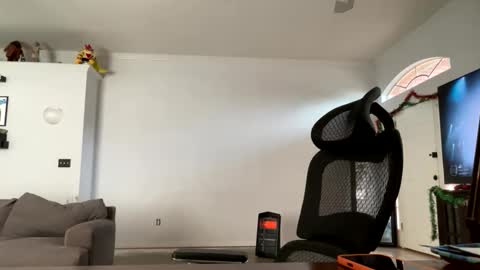 Snapshot of controllercutie chatting on 21, 12, 2025 controllercutie online show from 21, 12, 2025