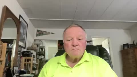 Snapshot of cookoosnest chatting on 22, 1, 2025 cookoosnest online show from 22, 1, 2025