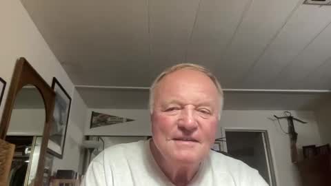 Snapshot of cookoosnest chatting on 30, 9, 2025 cookoosnest online show from 30, 9, 2025