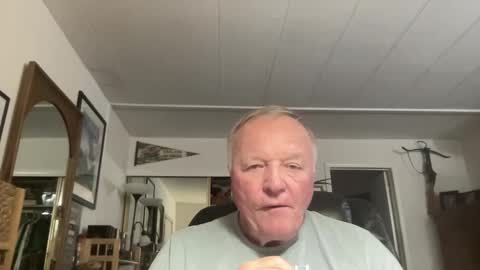 Snapshot of cookoosnest chatting on 13, 10, 2025 cookoosnest online show from 13, 10, 2025