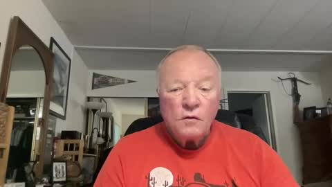 Snapshot of cookoosnest chatting on 16, 11, 2025 cookoosnest online show from 16, 11, 2025