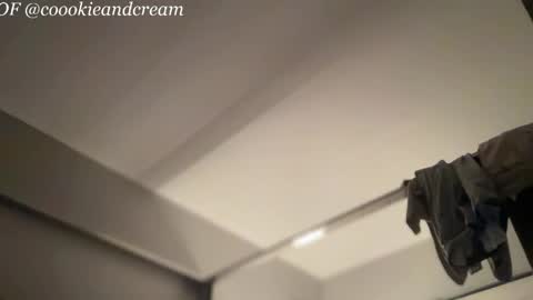 coookieandcream online show from 23, 3, 2026