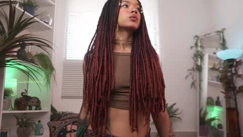 Snapshot of cooper_reds chatting on 18, 12, 2024 ROSELL 3 online show from 18, 12, 2024