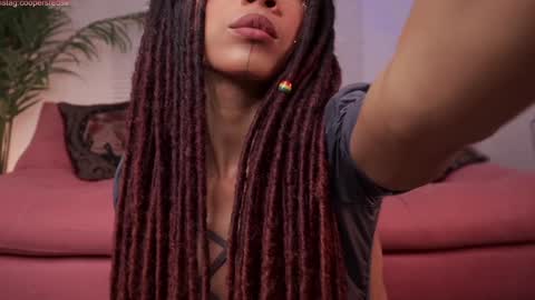 Snapshot of cooper_reds chatting on 2, 2, 2025 ROSELL 3 online show from 2, 2, 2025