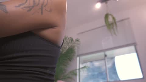 Snapshot of cooper_reds chatting on 26, 10, 2025 ROSELL 3 online show from 26, 10, 2025