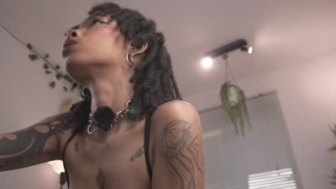 Snapshot of cooper_reds chatting on 7, 11, 2025 ROSELL 3 online show from 7, 11, 2025