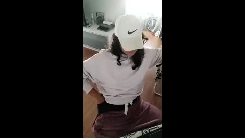 Cootie pinklips online show from 5, 12, 2025