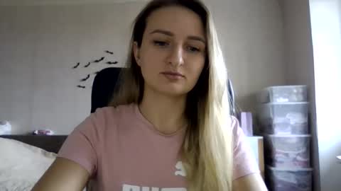 cora_fora online show from 4, 11, 2025