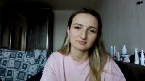 Snapshot of cora_fora chatting on 13, 1, 2026 cora_fora online show from 13, 1, 2026