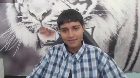 Snapshot of cora_gunn chatting on 30, 1, 2025 Cora online show from 30, 1, 2025