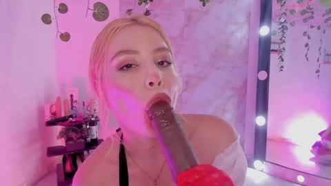 coral online show from 14, 4, 2026