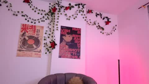 Coralie Bronson online show from 20, 6, 2026
