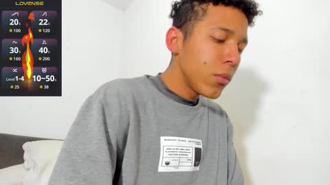 Snapshot of corbin_jr chatting on 17, 12, 2025 Corbin Jr online show from 17, 12, 2025