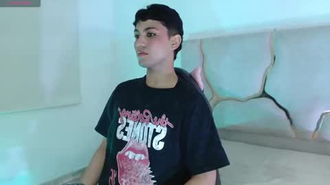 Snapshot of cori_tay chatting on 27, 11, 2025 Carlos online show from 27, 11, 2025