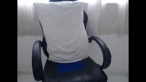 corolaxxl online show from 3, 2, 2026