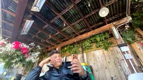 Snapshot of coronelking chatting on 1, 11, 2025 coronelking online show from 1, 11, 2025