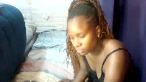 Snapshot of cortezblue chatting on 20, 12, 2025 blue online show from 20, 12, 2025