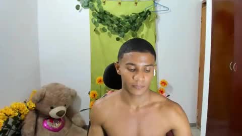 Snapshot of corzoethan chatting on 6, 3, 2025 Ethan online show from 6, 3, 2025