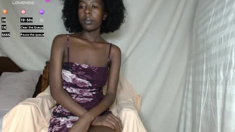 Snapshot of cotton_puff chatting on 27, 11, 2025 sweet flowers online show from 27, 11, 2025