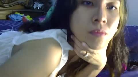 Liz Gwyneth Charlota online show from 15, 2, 2025