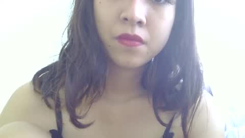 Liz Gwyneth Charlota online show from 3, 11, 2025