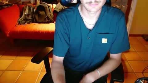 Snapshot of couldbesleeping chatting on 15, 10, 2025 couldbe online show from 15, 10, 2025