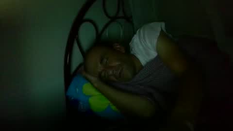 Snapshot of couple_hot86 chatting on 1, 12, 2025 couple_hot86 online show from 1, 12, 2025