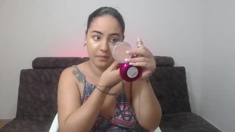 Snapshot of couple_sexandlove chatting on 20, 2, 2025 ALEJANDRO Y EMILY online show from 20, 2, 2025