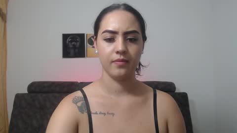 Snapshot of couple_sexandlove chatting on 28, 2, 2025 ALEJANDRO Y EMILY online show from 28, 2, 2025