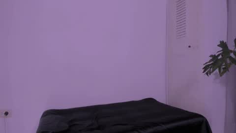 Snapshot of couple_sexxo chatting on 19, 10, 2025 Couple sexxo online show from 19, 10, 2025