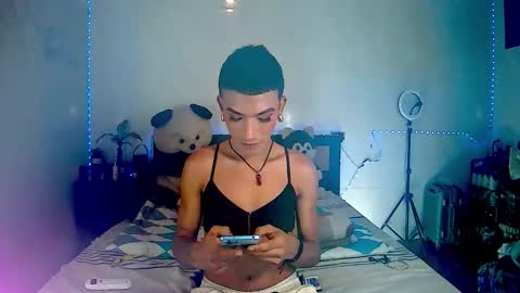 ALEXA  KIM online show from 4, 12, 2025