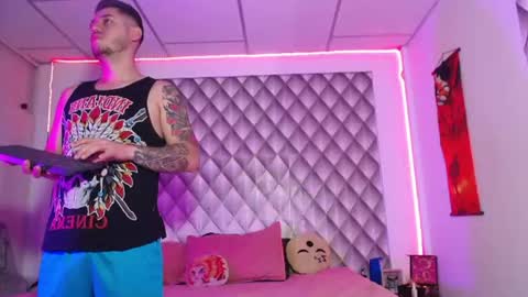 Couplelatin online show from 16, 6, 2026