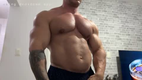 couplemuscle40 online show from 15, 6, 2026