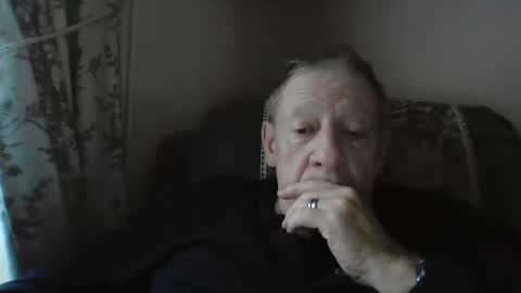 Snapshot of courieral1 chatting on 7, 11, 2025 courieral1 online show from 7, 11, 2025