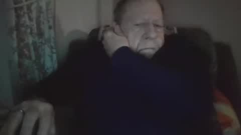 Snapshot of courieral1 chatting on 23, 11, 2025 courieral1 online show from 23, 11, 2025