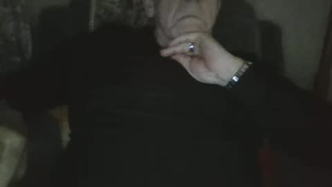 Snapshot of courieral1 chatting on 25, 11, 2025 courieral1 online show from 25, 11, 2025