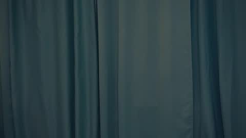 Yui online show from 14, 2, 2025