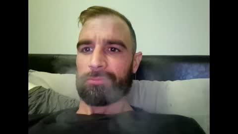 cozzyfella97 online show from 28, 9, 2025