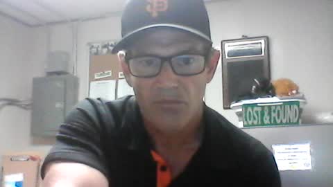 Snapshot of crackback927 chatting on 17, 6, 2026 crackback927 online show from 17, 6, 2026