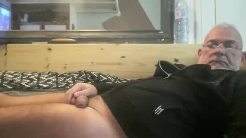 crapaud75018 online show from 21, 10, 2025