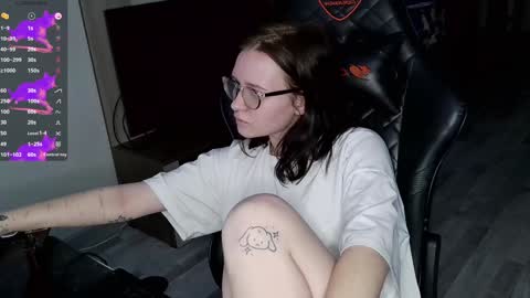 Snapshot of crash_test13 chatting on 4, 12, 2024 crash_test13 online show from 4, 12, 2024