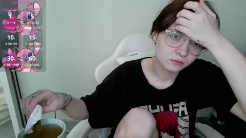 Snapshot of crash_test13 chatting on 5, 10, 2025 crash_test13 online show from 5, 10, 2025